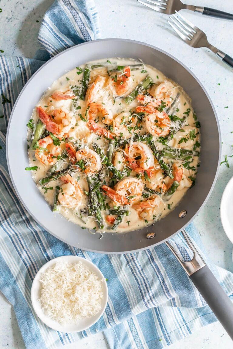 24 Easy Keto Shrimp Recipes You Can Make In 30 Minutes Or Less   Keto Creamy Asparagus And Shrimp 768x1151 